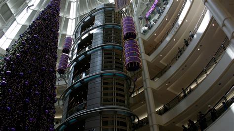 Petronas Towers Interior