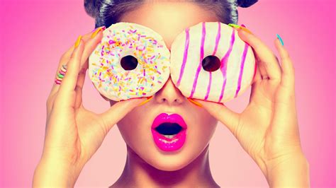 Pink Donut Wallpapers - Top Free Pink Donut Backgrounds - WallpaperAccess