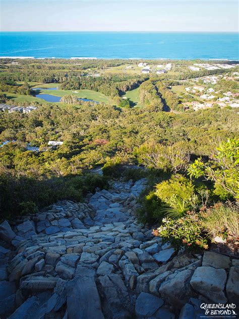 Climbing Mount Coolum: Spectacular Coastal Views