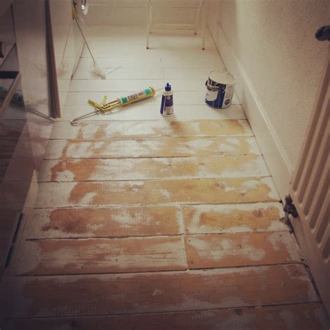 Wood floors | Sanding, stripping, filling and repainting my … | Flickr