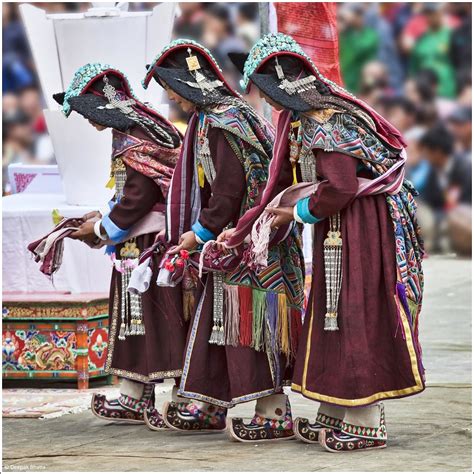 In Tandem | Folk Dance at the Ladakh festival September 2011… | ZeePack ...