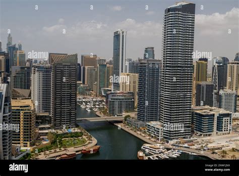 Dubai Marina skyline Stock Photo - Alamy