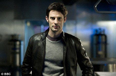 Silent Witness star Tom Ward leaves show... and onscreen love Dr. Nikki ...