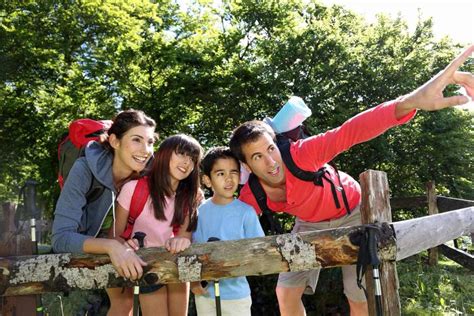 10 Fun Summer Family Day Trips From Toronto - Help! We've Got Kids