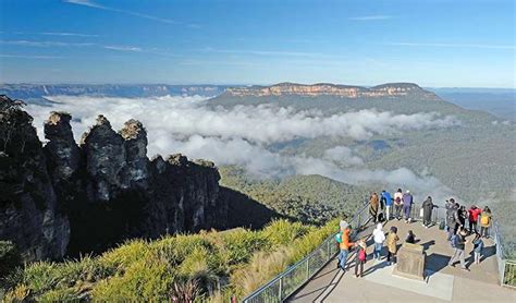 Blue Mountains National Park History, Travel Information, Hotels, Fare ...