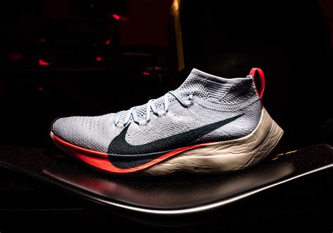 Nike Zoom VaporFly Elite Detailed Look | SneakerNews.com