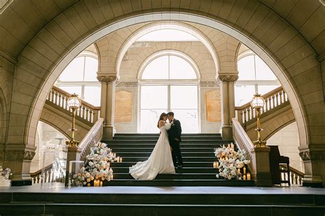 Allegheny County Courthouse | Pittsburgh Wedding Venue