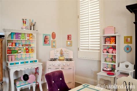 DIY Playroom Wall Art - DIY Inspired