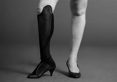 aviya serfaty: prosthetic leg for women