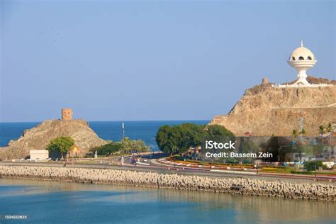 Beaches In Oman Stock Photo - Download Image Now - Bay of Water, Beach, Beauty In Nature - iStock