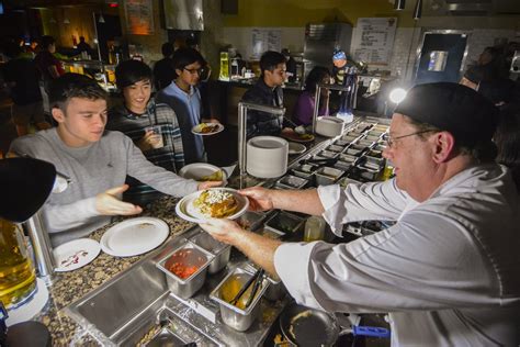 Caltech Dining Recognized for Midnight Madness Breakfast - www.caltech.edu