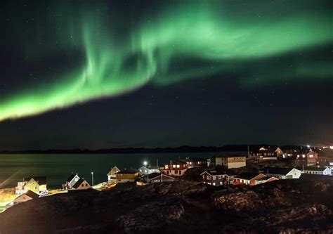 Northern light vacation package • 3 days in Nuuk | Guide to Greenland