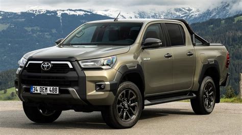 Toyota Hilux launched at Rs. 33.99 lakh: Full details - Car News | The ...