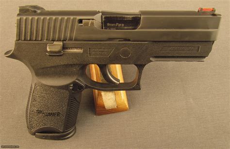 Sig-Sauer P250 Compact 9mm in box