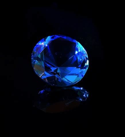 Blue diamonds | Price, Origin, Availability & much more