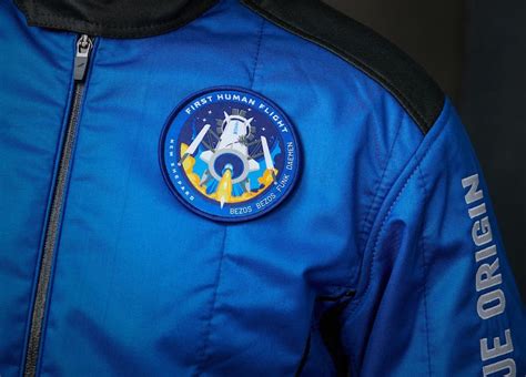 Blue Origin Launches Four Commercial Astronauts To Space And Back ...