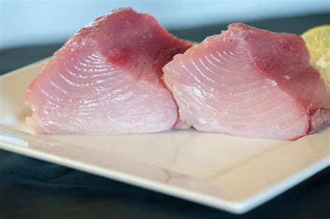 Buy Albacore, Wild PNW Sashimi Grade Tuna (Shiro Maguro) - Catalina ...