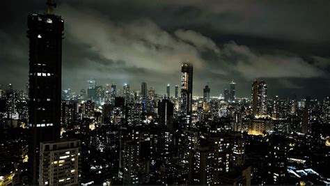 Mumbai, india night view : r/CityPorn