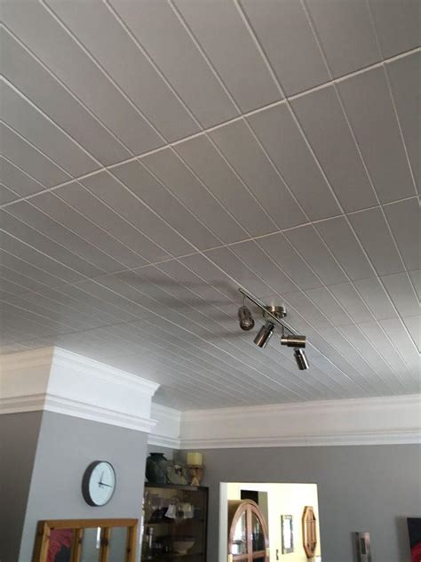 Bead Board – Styrofoam Ceiling Tile – 20″x20″ – #R104 – Idea Library