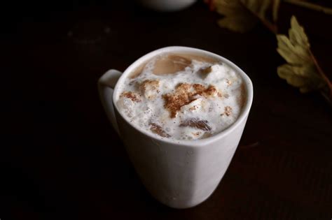 How to Make a Dunkin' Donuts Pumpkin Spice Latte at Home | POPSUGAR Food UK