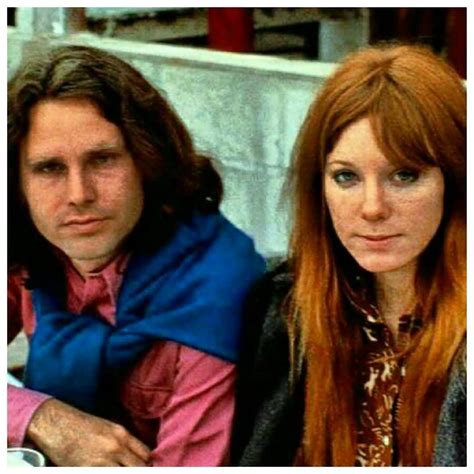 Some Rare Pictures Of Jim Morrison with Girlfriend Pamela Courson