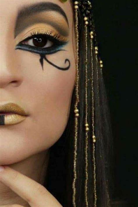 Cosmetics in ancient Egypt | Goddess makeup, Egyptian makeup, Halloween ...