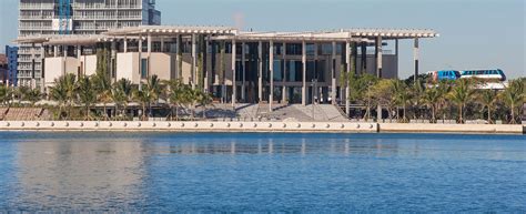 Pérez Art Museum in Miami: steel-and-glass construction - seele