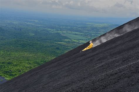 Volcano Surfing - Cerro Negro, Nicaragua - Nomadic Thoughts