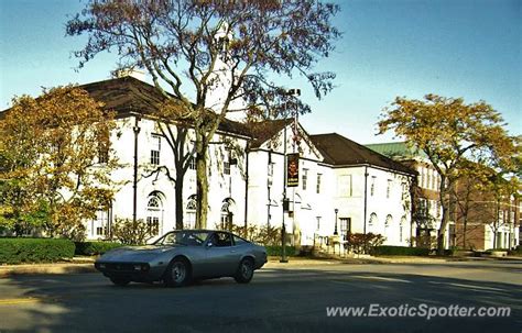 Ferrari 365 GT spotted in Winnetka, Illinois on 10/25/2015