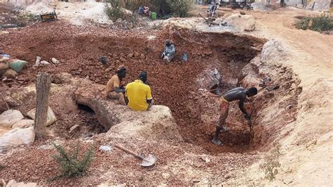 Artisanal gold mining in Mali: making gold shine for the people of ...