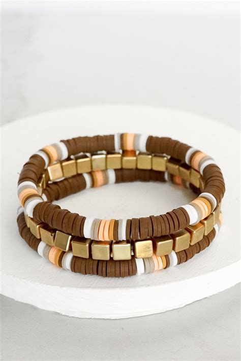 Fall Heishi Bracelet Set in Brown and Gold | Brown beaded bracelet, Clay bracelet, Bracelets ...