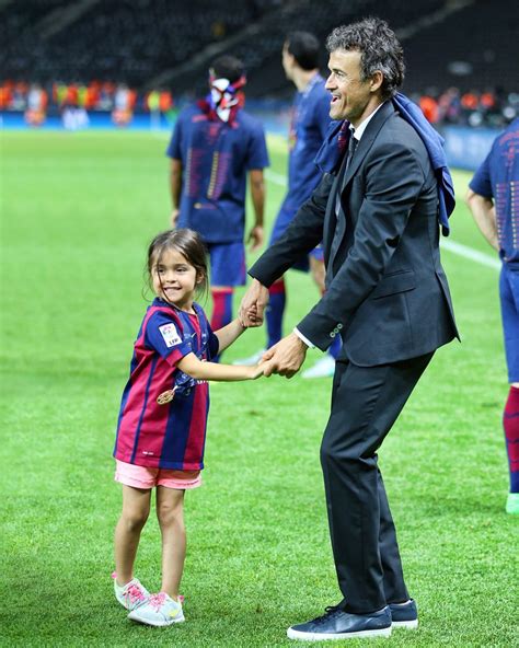 Luis Enrique Daughter Funeral / Luis Enrique Former Spain Manager S Daughter 9 Dies Of Cancer ...