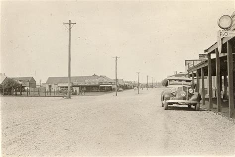 Wiluna Western Australia March 1936 | main road in Wiluna, W… | Flickr