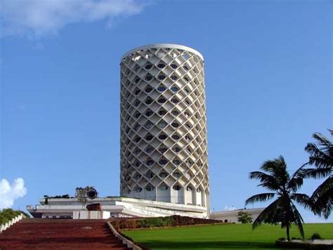 A beautiful cylinder shaped building, in Mumbai | Planetarium, Mumbai ...