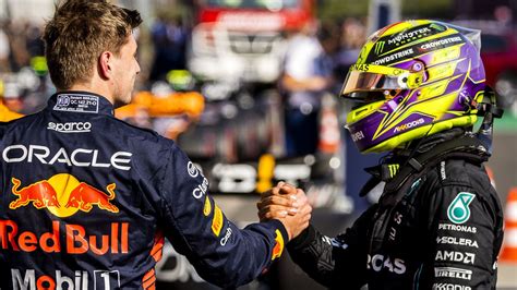 Why Max Verstappen has 'a lot more fun now' than 2021 Lewis Hamilton ...