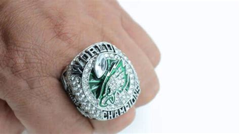 Eagles Super Bowl Ring - YouTube