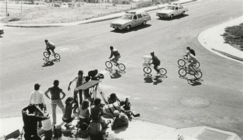 Filming the E.T. bike chase scene in 1982 : r/OldSchoolCool