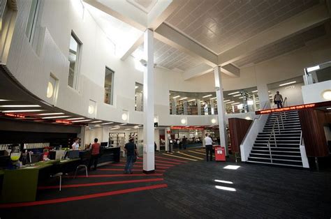 Nathan Campus Library | Campus, Learning spaces, Space australia