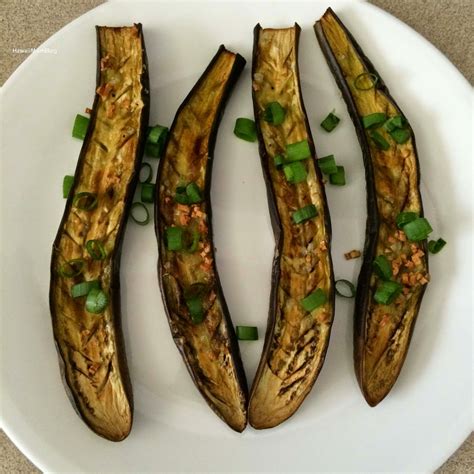 Super Easy Roasted Garlic Japanese Eggplant | Japanese eggplant recipes, Eggplant recipes easy ...