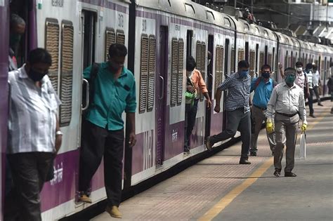 India to roll out hydrogen-powered train by end of 2023, minister says | The Straits Times