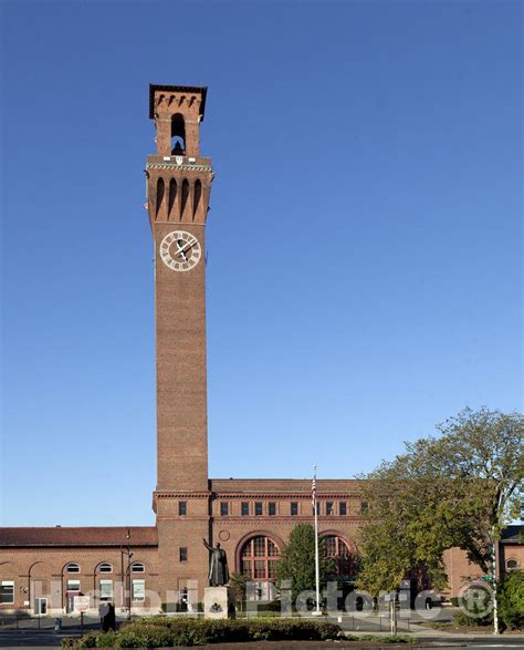 Waterbury, CT Photo - Union Station Train Depot in Waterbury, Connecti - Historic Pictoric