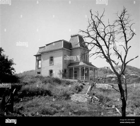 Psycho House 1960