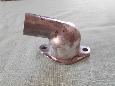 Thermostat Housing NOS - Hillman Minx side valve 48-55, Husky, Sunbeam ...