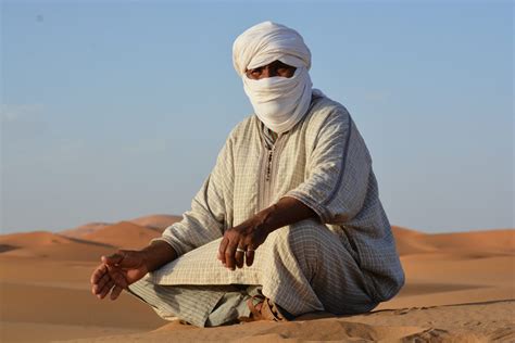 Nomads of the Sahara - Part 4 - Walking With Nomads