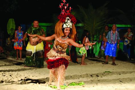 Traditional Wear | Teuila Festival | Samoan dance, Samoan clothing ...