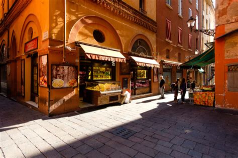 Bologna Italy | Visit Bologna | Trip to Bologna | Travel Bologna