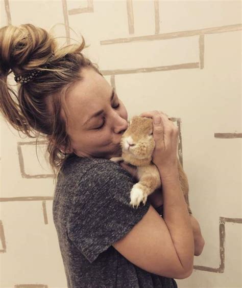 Kaley Cuoco Pets - Celebrity Pets