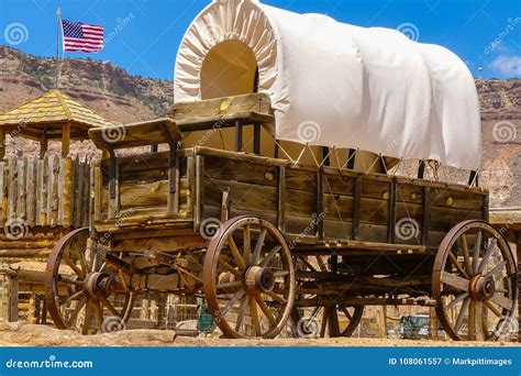 Ancient Caravan of the Old West Stock Image - Image of journey, park: 108061557