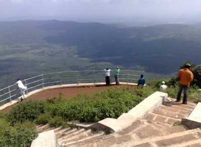 Travel Guide India, India Travel Packages, Free Travel Guides: Chikmagalur Hill Station