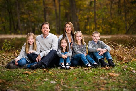 DSC9973-Edit.jpg 900×601 pixels (With images) | Family portrait ...